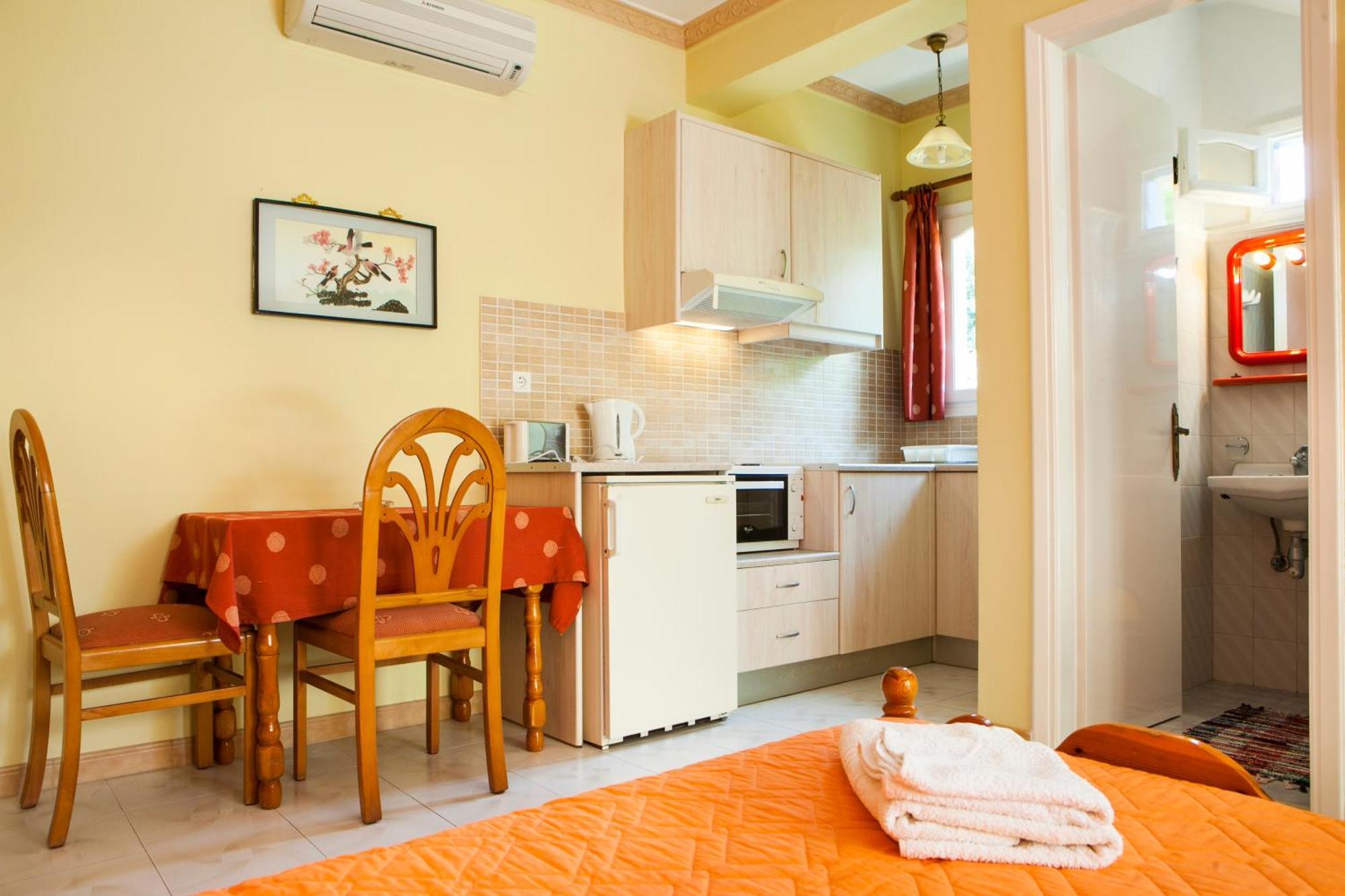 Tzivras Villa & Apartments Lassi  Room photo